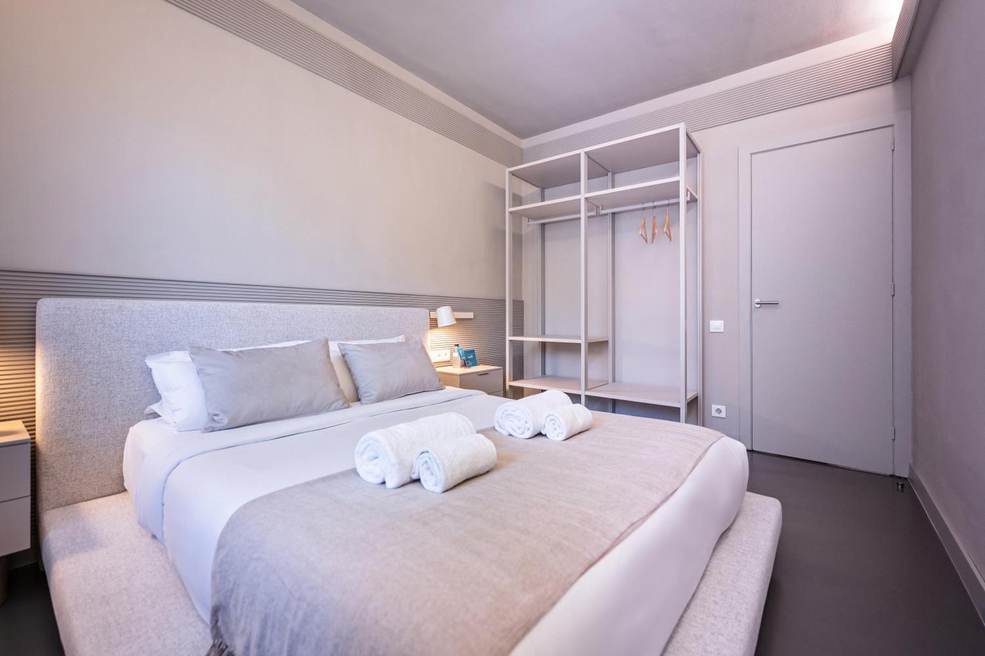 Sweett - Gaudi Avenue Apartment บาร์เซโลนา ภายนอก รูปภาพ