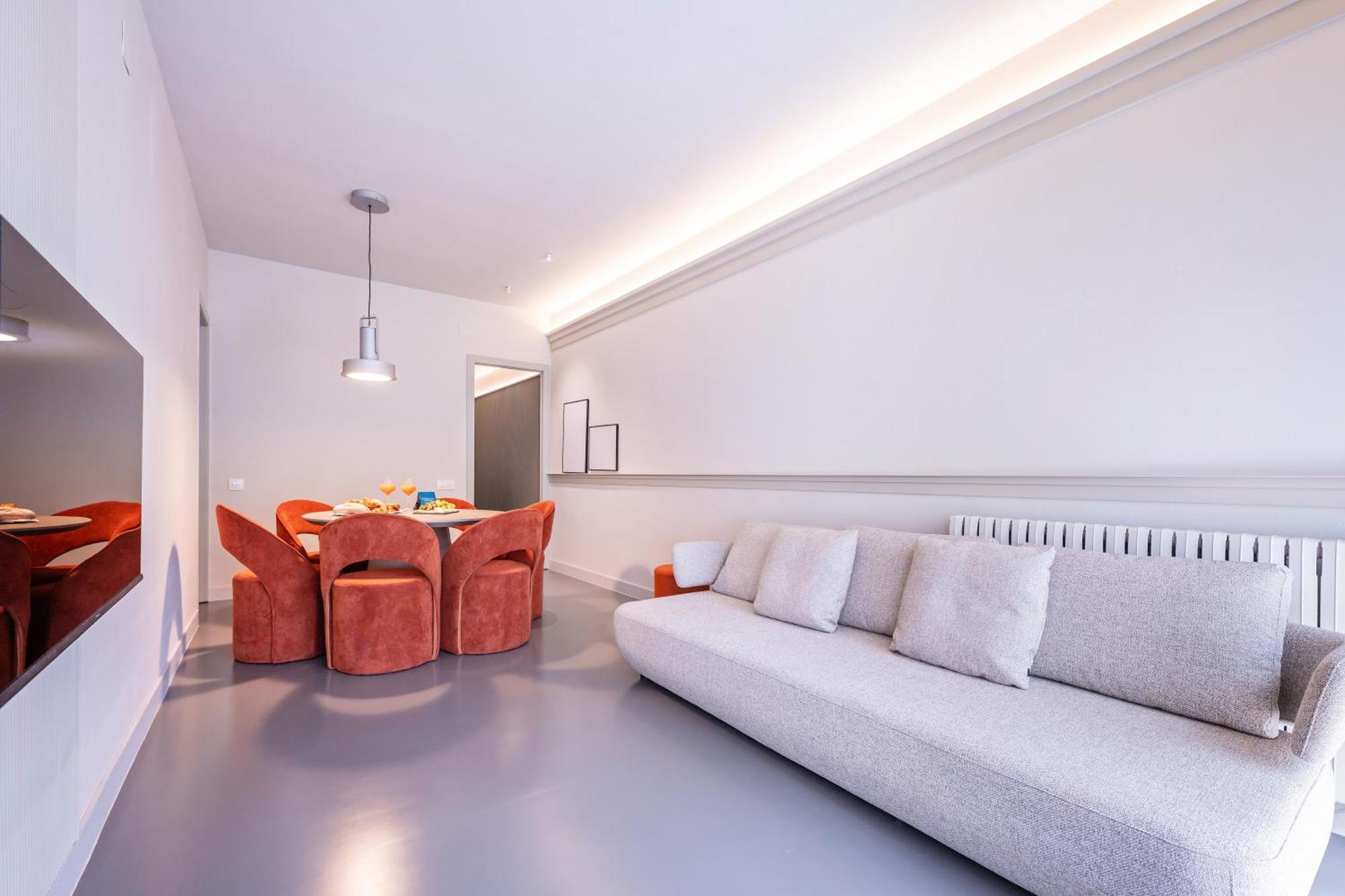 Sweett - Gaudi Avenue Apartment บาร์เซโลนา ภายนอก รูปภาพ