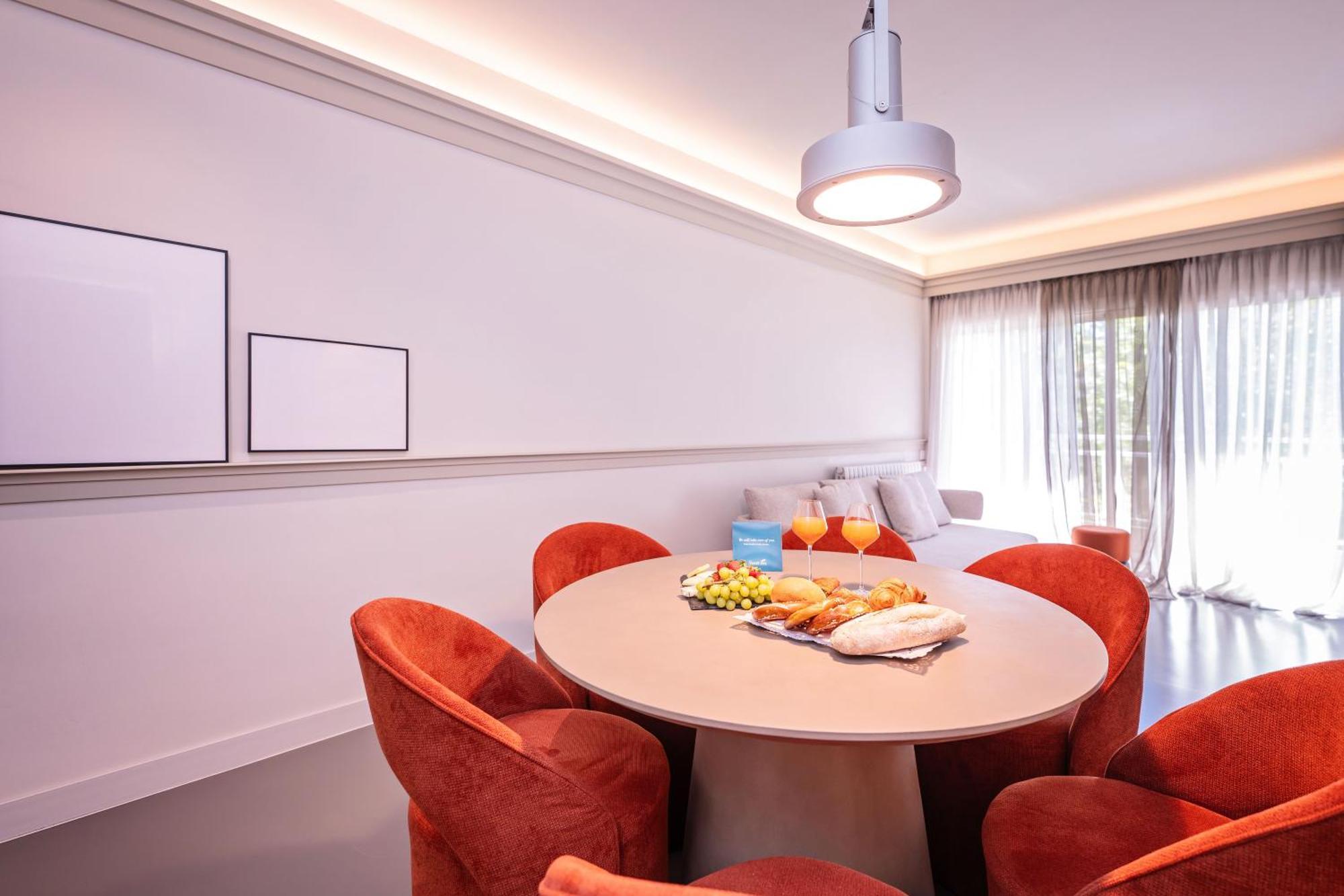 Sweett - Gaudi Avenue Apartment บาร์เซโลนา ภายนอก รูปภาพ